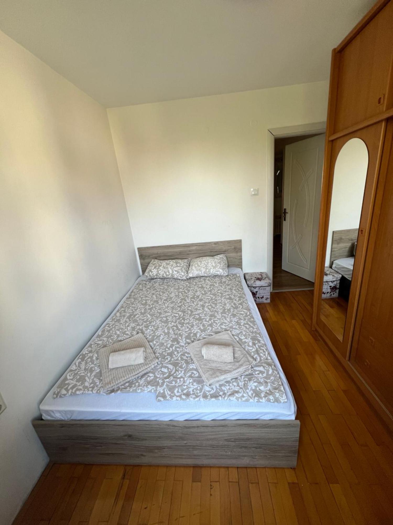 The White Apartment - Free Parking Sofia Extérieur photo